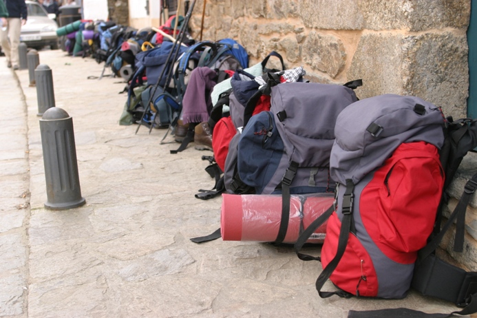 3 empresas para el transporte de mochilas en el Camino de Santiago